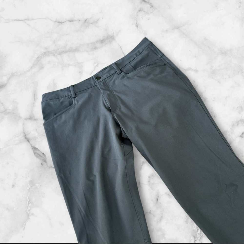 Lululemon Men’s ABC Chino Pants Dark Grey Size 36 X 32